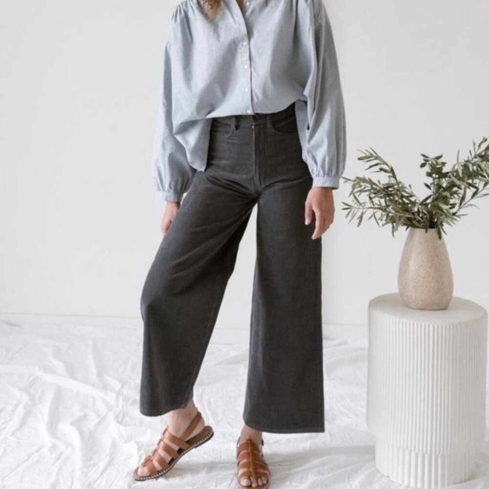 Laude The Label High Rise Cropped Corduroy pants